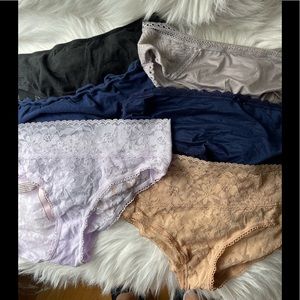 Lot of 6 Victoria’s Secret hiphugger hipster panties size Large.